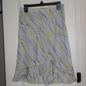Yellow/Silver/White Fluttery Knee-length Skirt